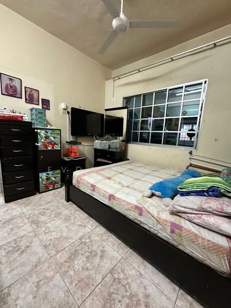 2-storey Terraced House for Sale in Taman Cheras Permata 2 (Cheras) - Evonne Lim - Bedroom - PropertyGuru.com.my