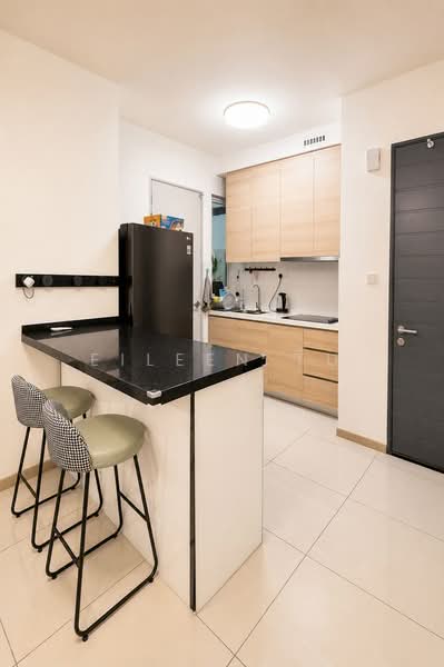 Servis Apartment untuk Disewa di RYAN & MIHO - Eileen Tu - Kitchen - PropertyGuru.com.my