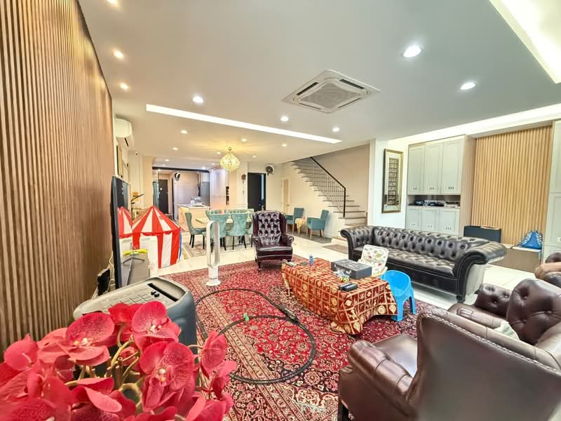 Terraced House for Sale in Bukit Jelutong (Shah Alam) - Azmi . - Living Room - PropertyGuru.com.my
