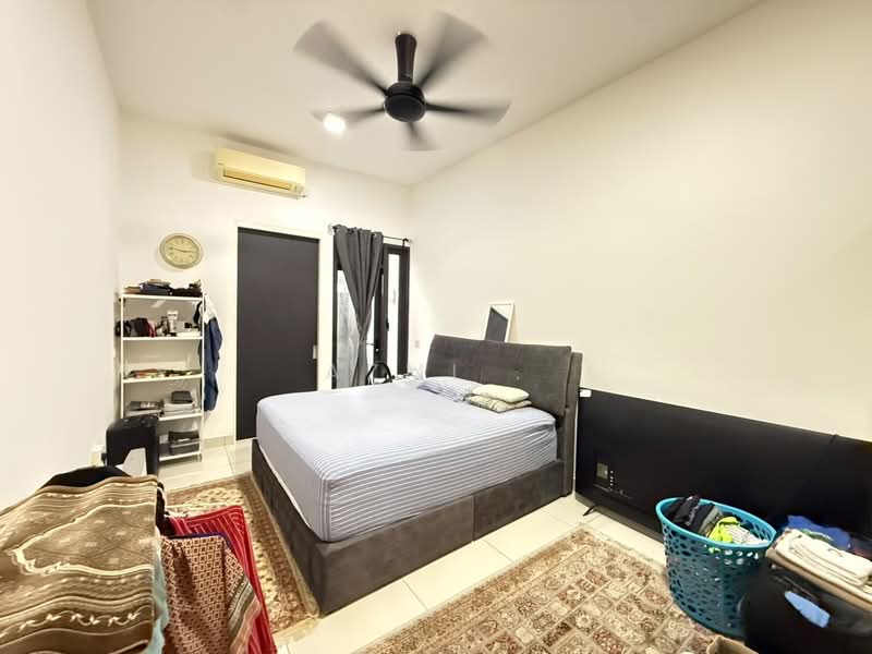 Terraced House for Sale in Bukit Jelutong (Shah Alam) - Azmi . - Bedroom - PropertyGuru.com.my