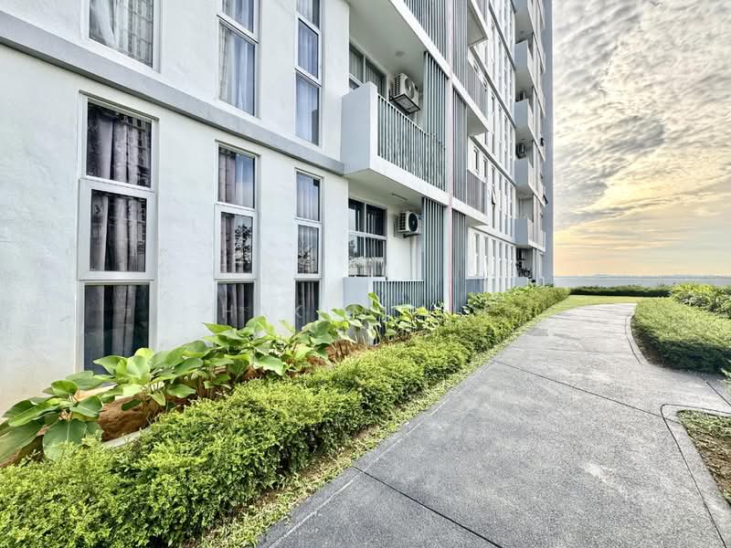 Condominium for Rent at Lakefront Homes - Hakim Ali - PropertyGuru.com.my
