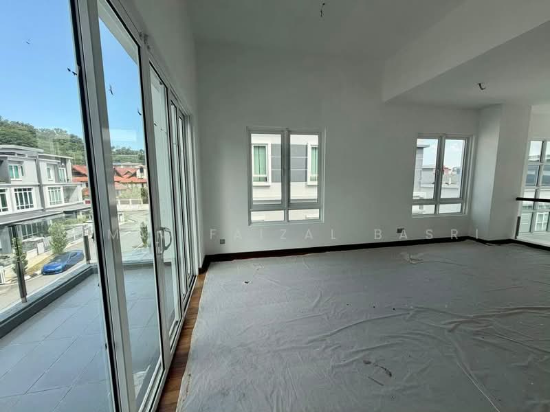 Semi-Detached House for Sale in Taman Tun Dr Ismail (Kuala Lumpur) - Ahmad Faizal Basri - Balcony - PropertyGuru.com.my