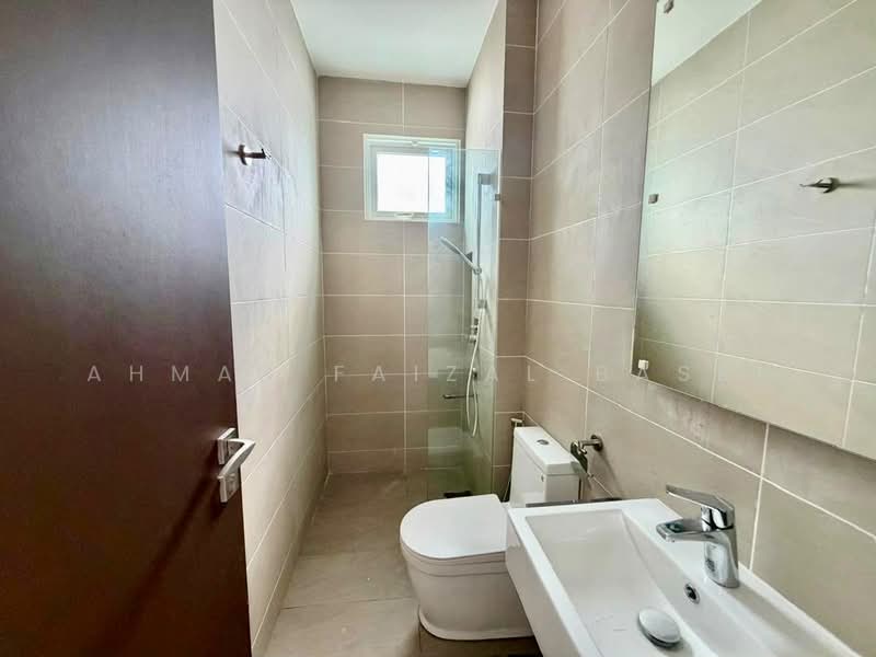 Semi-Detached House for Sale in Taman Tun Dr Ismail (Kuala Lumpur) - Ahmad Faizal Basri - Bathroom - PropertyGuru.com.my