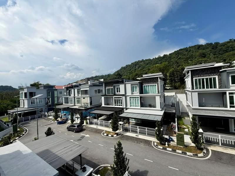 Semi-Detached House for Sale in Taman Tun Dr Ismail (Kuala Lumpur) - Ahmad Faizal Basri - Exterior - PropertyGuru.com.my