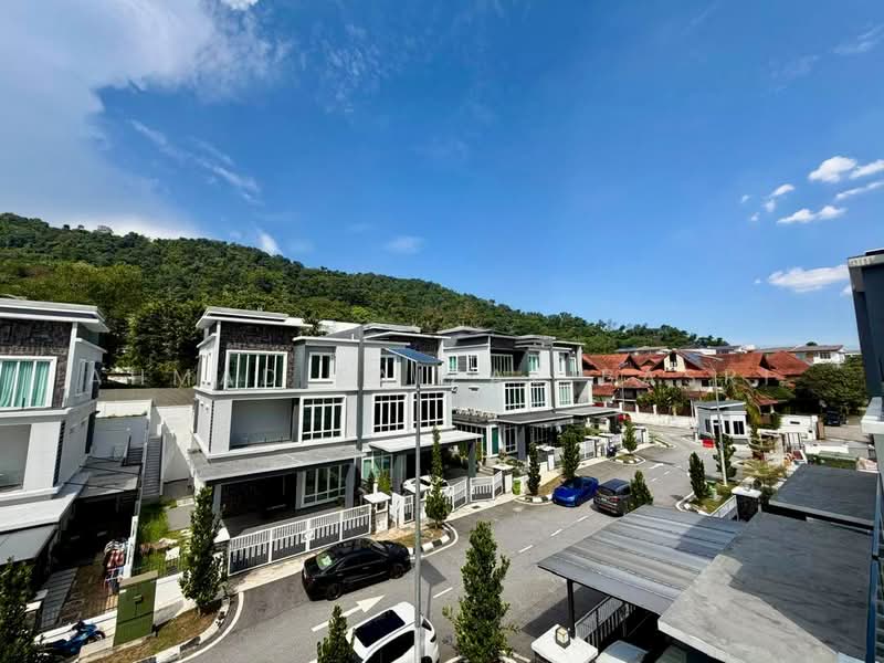 Semi-Detached House for Sale in Taman Tun Dr Ismail (Kuala Lumpur) - Ahmad Faizal Basri - Exterior - PropertyGuru.com.my