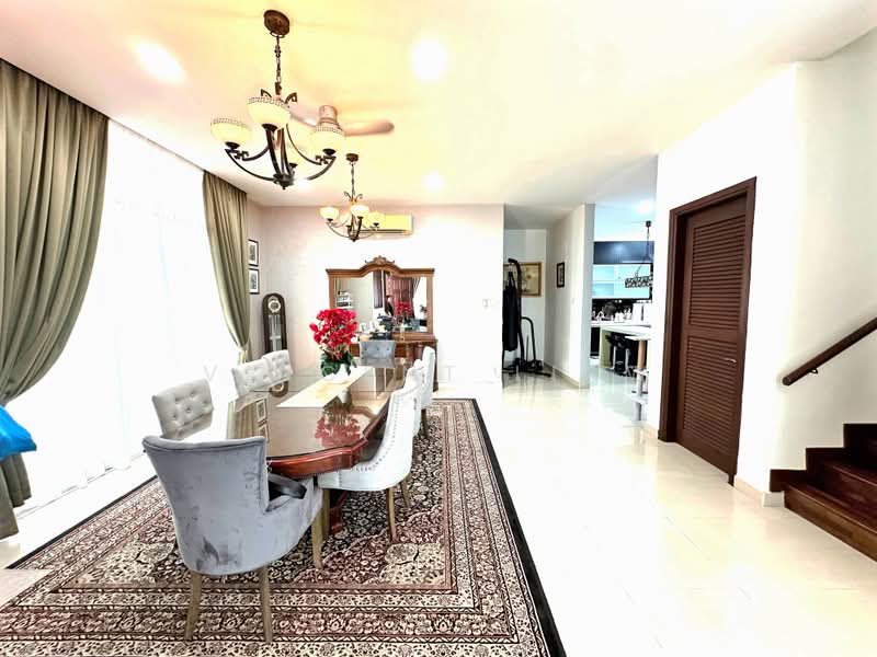 Rumah Berkembar untuk Dijual di Saujana (Selangor) - Vincent Liaw - Dining Room - PropertyGuru.com.my
