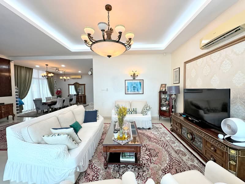 Rumah Berkembar untuk Dijual di Saujana (Selangor) - Vincent Liaw - Living Room - PropertyGuru.com.my