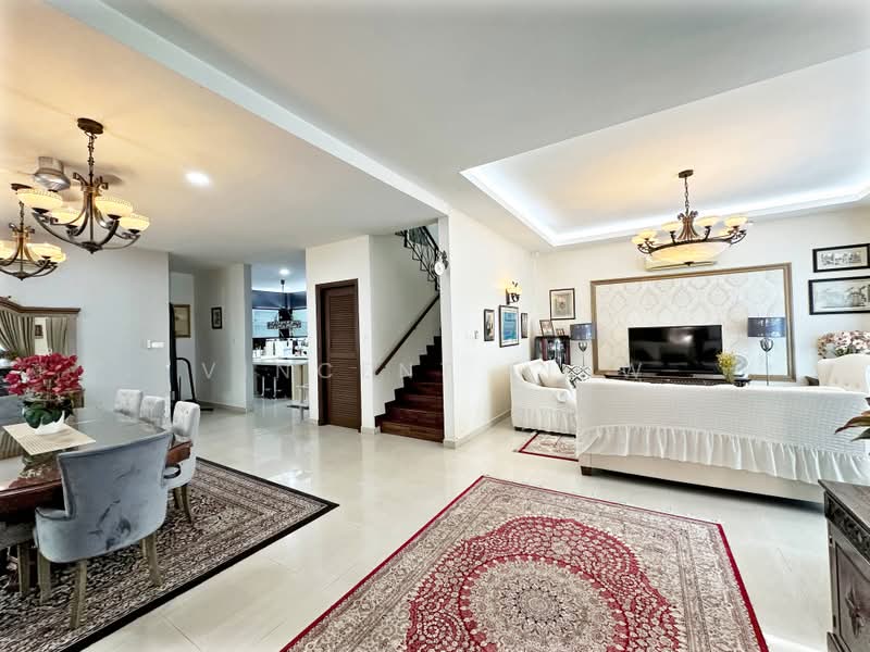 Rumah Berkembar untuk Dijual di Saujana (Selangor) - Vincent Liaw - Living Room - PropertyGuru.com.my