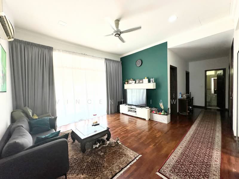 Rumah Berkembar untuk Dijual di Saujana (Selangor) - Vincent Liaw - Living Room - PropertyGuru.com.my