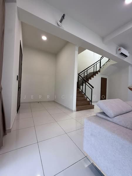 Semi-Detached House for Rent in Petaling Jaya (Selangor) - Jerrick Foo - Living Room - PropertyGuru.com.my