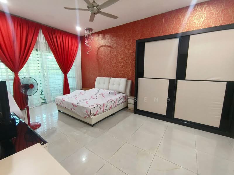 2-storey Terraced House for Sale in Taman Pengkalan Barat (Ipoh) - Marcus Seng - Bedroom - PropertyGuru.com.my