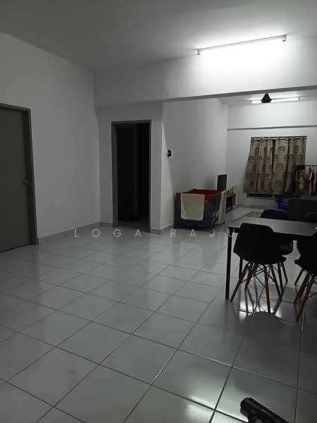 Apartment for Rent at Bayu Homes @ Taman Saga 3, Klang - Loga Raju - Living Room - PropertyGuru.com.my