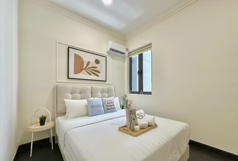 Pangsapuri untuk Dijual di R&F Princess Cove Phase 3-New Casa Suites - Ryan Tan - Bedroom - PropertyGuru.com.my