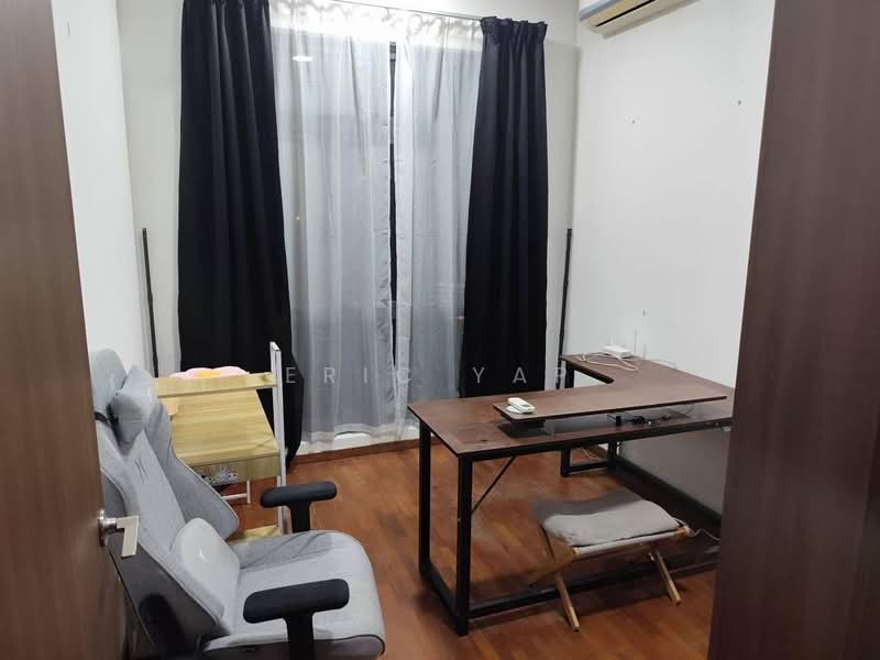 Servis Apartment untuk Disewa di Crescent Bay Suites (Teluk Bayu) - ERIC YAP - PropertyGuru.com.my