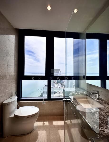 Service Residence for Rent at Marriott Residence @ Gurney - KK Kwok - Bathroom - PropertyGuru.com.my