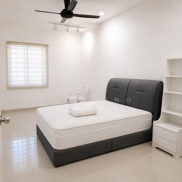 2-storey Terraced House for Sale in Taman Sri Putra Mas (Sungai Buloh) - Kho Chng Guan - Bedroom - PropertyGuru.com.my