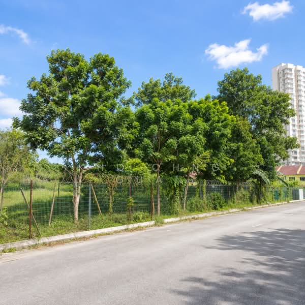 2-storey Terraced House for Sale in Taman Sri Putra Mas (Sungai Buloh) - Kho Chng Guan - PropertyGuru.com.my