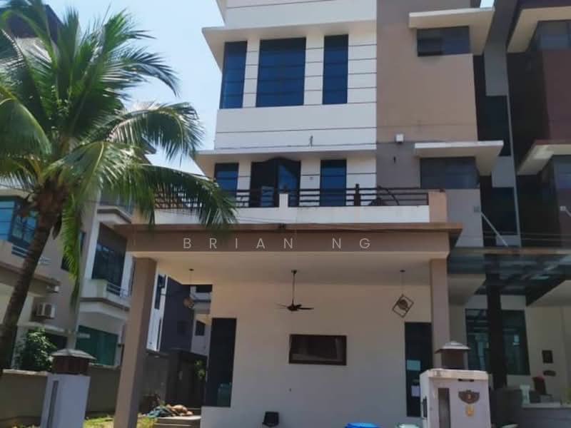 Semi-Detached House for Sale in Sungai Buloh (Selangor) - Brian Ng - Exterior - PropertyGuru.com.my