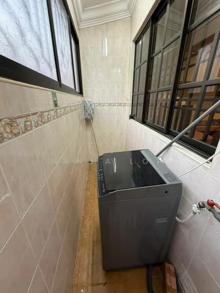 1.5-storey Terraced House for Rent in Johor Bahru (Johor) - Vinna Loh - Balcony - PropertyGuru.com.my