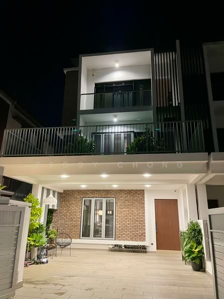 Semi-Detached House for Rent in Seksyen U13 (Setia Alam) - Peggy Chong - Exterior - PropertyGuru.com.my