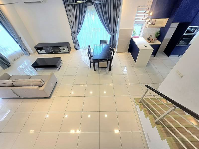 3-storey Terraced House for Sale in Semenyih (Selangor) - NoraFizah Gapar - Living Room - PropertyGuru.com.my