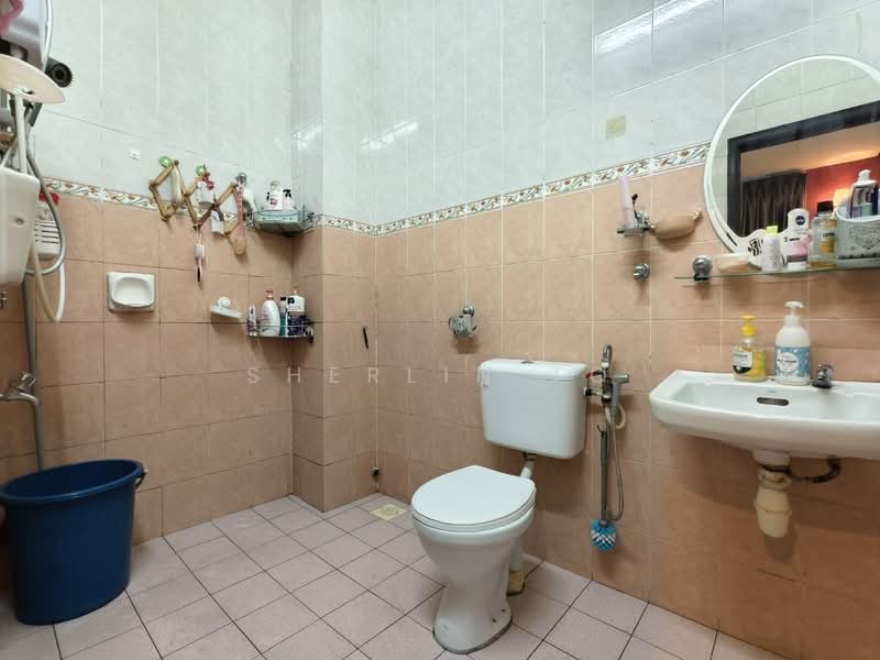 Rumah Teres 2 Tingkat untuk Dijual di Taman Nusa Bestari (Iskandar Puteri (Nusajaya)) - Sherlin To - Bathroom - PropertyGuru.com.my