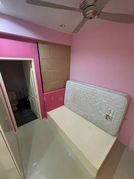 Kondominium untuk Dijual di Scotland Villa - Alston Loh - Bedroom - PropertyGuru.com.my
