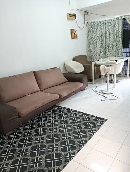 Rumah Teres 1 Tingkat untuk Dijual di Taman Petaling (Klang) - M. Sundram - Living Room - PropertyGuru.com.my