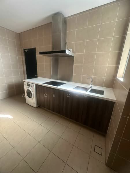 Kondominium untuk Disewa di Capella Embassy (D'Rapport Residences) - Alice Chong - Kitchen - PropertyGuru.com.my