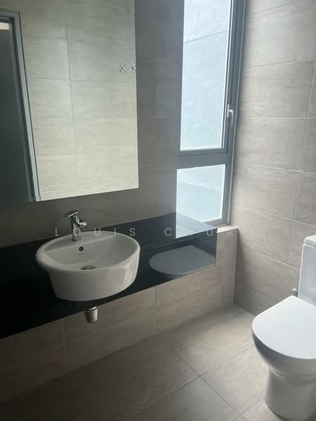 Kondominium untuk Dijual di Triuni Residences - Louis Chuah - Bathroom - PropertyGuru.com.my
