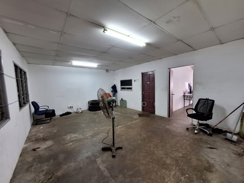 Factory for Rent in Taman Perindustrian Kinrara (Bandar Kinrara) - Sean Loo - Interior - PropertyGuru.com.my