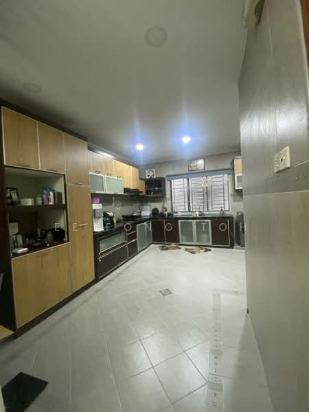 2-storey Terraced House for Sale in Kangkar Pulai (Skudai) - Ee Fong Toh - Kitchen - PropertyGuru.com.my