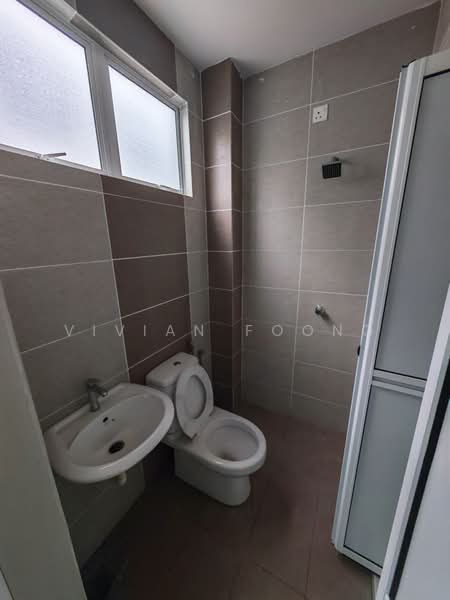 Rumah Teres untuk Disewa di Bandar Lahat Baru (Lahat) - Vivian Foong - Bathroom - PropertyGuru.com.my