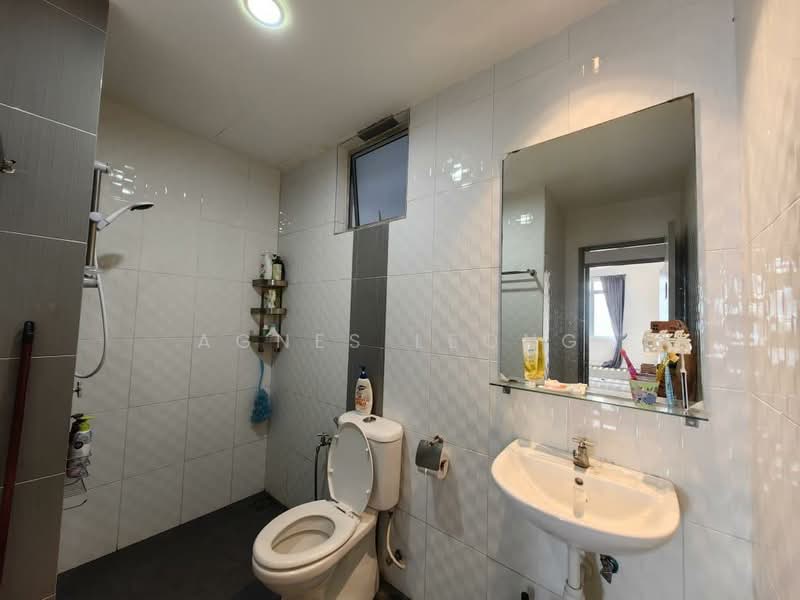 Condominium for Sale at 228 Kondominium - Agnes Leong - Bathroom - PropertyGuru.com.my