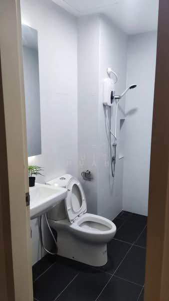 Terraced House for Rent in Bandar Cassia (Batu Kawan) - Louis Chuah - Bathroom - PropertyGuru.com.my
