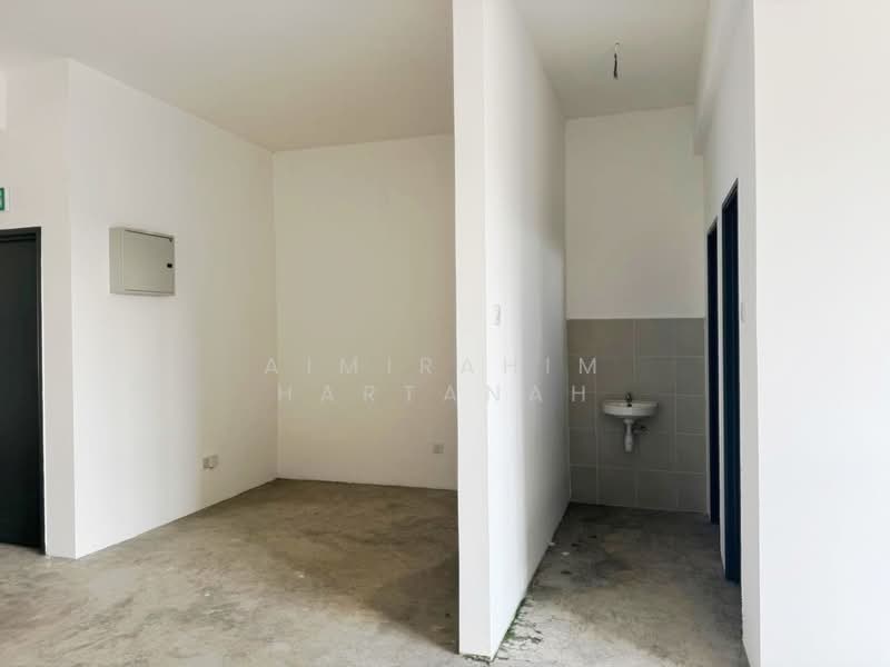 Shop / Office for Rent in Batang Kali (Selangor) - AimiRahim Hartanah - Interior - PropertyGuru.com.my