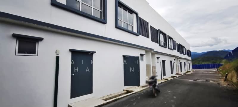 Shop / Office for Rent in Batang Kali (Selangor) - AimiRahim Hartanah - Exterior - PropertyGuru.com.my