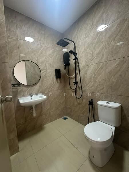 Condominium for Sale at PANGSAPURI GADONG HARMONI @ AMBIENCE RESIDENCE - Vinc Pheng - Bathroom - PropertyGuru.com.my