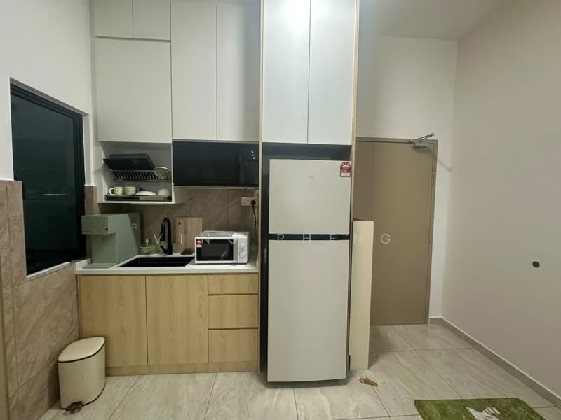 Condominium for Sale at PANGSAPURI GADONG HARMONI @ AMBIENCE RESIDENCE - Vinc Pheng - Kitchen - PropertyGuru.com.my