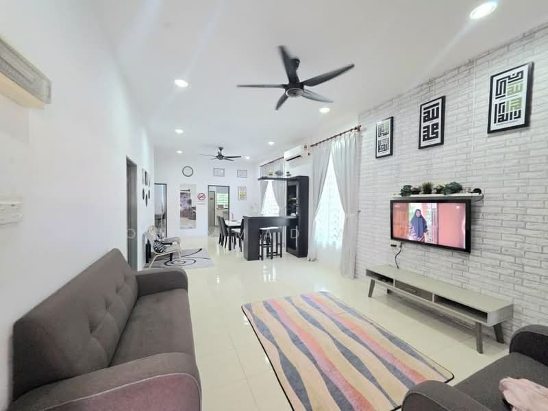 Semi-Detached House for Sale in Taman Berserah Ria (Beserah) - Mohammad Azizi - PropertyGuru.com.my
