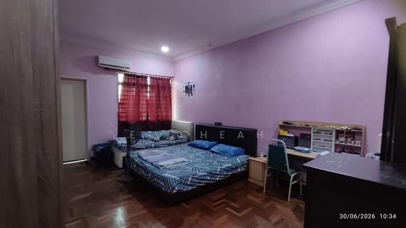Semi-Detached House for Sale in Kota Kemuning (Shah Alam) - ET Cheah - Bedroom - PropertyGuru.com.my