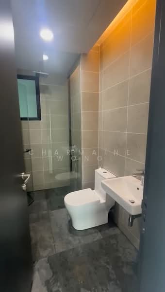 Kondominium untuk Disewa di The Valley Residences @ SkySierra - Charmaine Wong - Bathroom - PropertyGuru.com.my