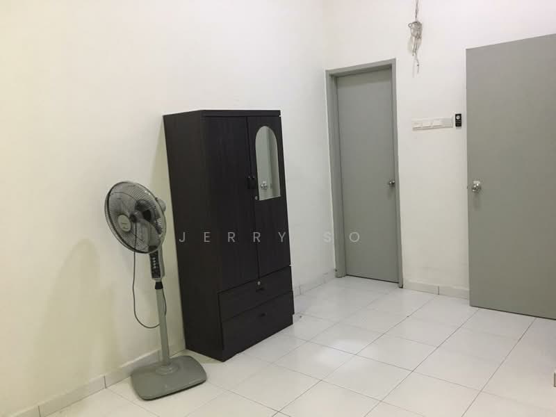 Condominium for Sale at The Golden Triangle Condominium - Jerry So - Interior - PropertyGuru.com.my