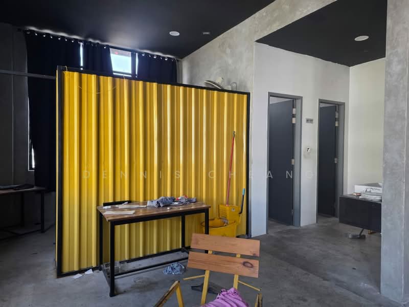 Commercial Semi-D for Rent in Pasir Gudang (Johor) - Dennis Cheang - Interior - PropertyGuru.com.my