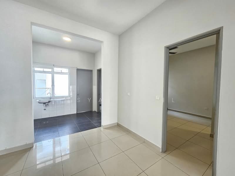 2-storey Terraced House for Sale in Kota Kemuning (Shah Alam) - Amsyar Jamil - Kitchen - PropertyGuru.com.my