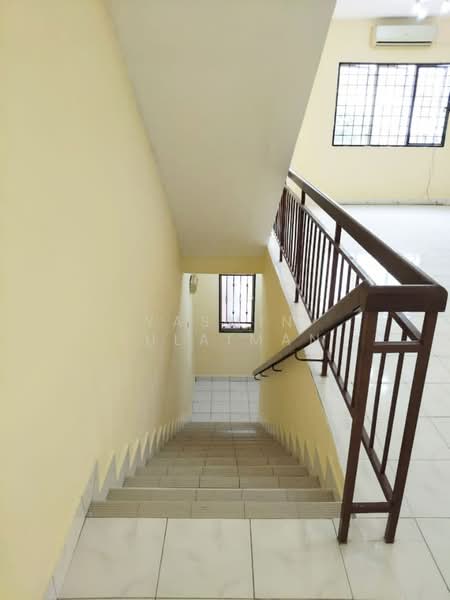 2.5-storey Terraced House for Sale in Taman Selayang Mulia (Selayang) - Yasmin Sulaiman - Interior - PropertyGuru.com.my