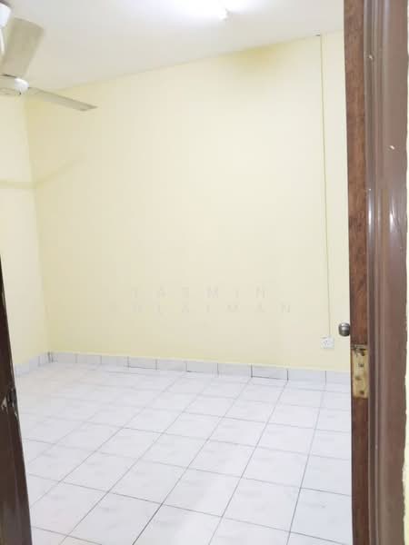 2.5-storey Terraced House for Sale in Taman Selayang Mulia (Selayang) - Yasmin Sulaiman - Interior - PropertyGuru.com.my