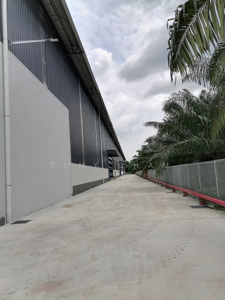 Kilang untuk Dijual di Telok Panglima Garang (Selangor) - Tony Cham - Exterior - PropertyGuru.com.my