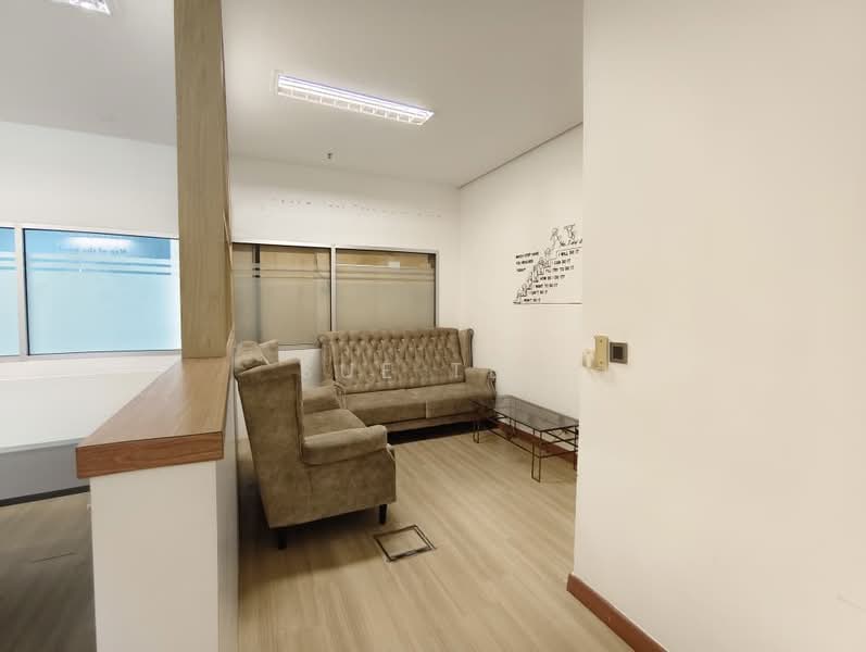 Office for Rent in KLCC (KL City Centre) - Sue Tey - Living Room - PropertyGuru.com.my
