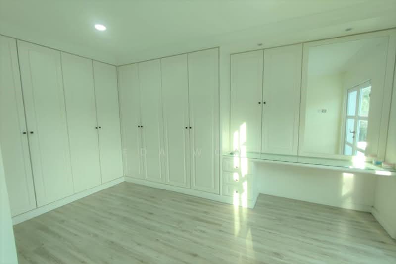 Bungalow Land for Rent in Seksyen 13 (Shah Alam) - Eda Wong - Bedroom - PropertyGuru.com.my